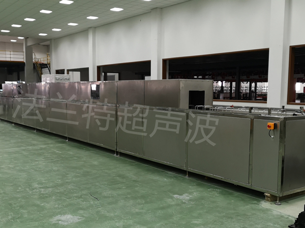 通過(guò)式超聲波洗桶機(jī)